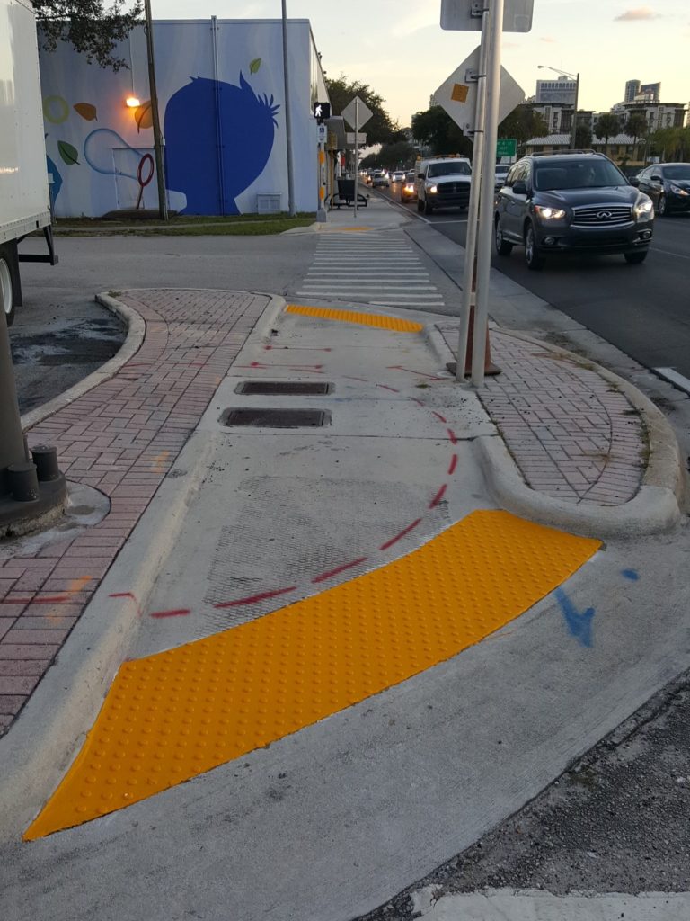 detectable warnings